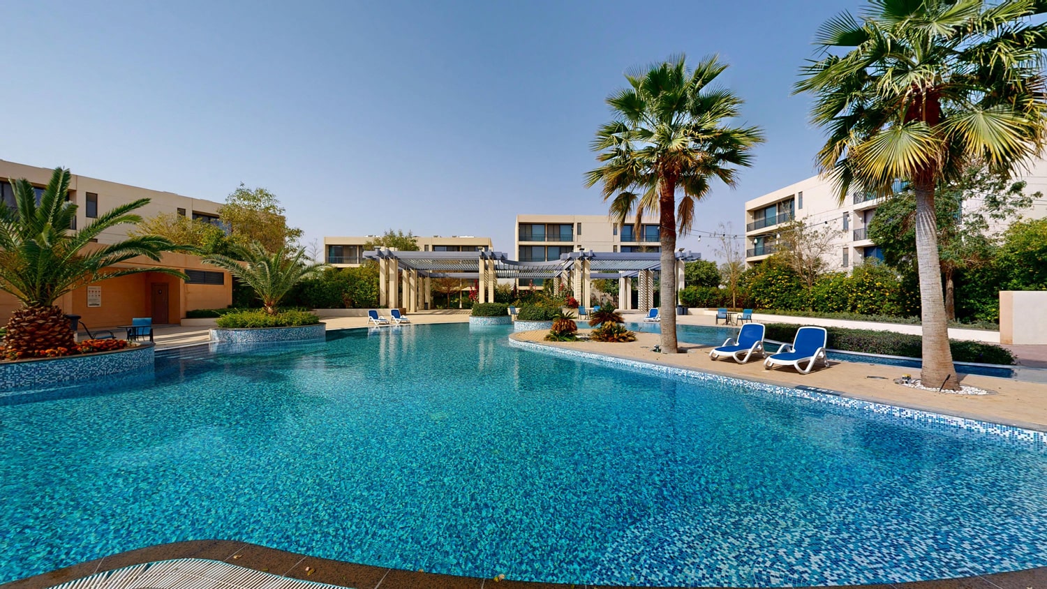 Key-Pool-Andorra-04172025_082920-min